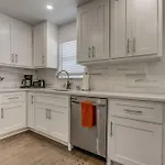 Luxury Modern 3Br - Private Primary Suite!