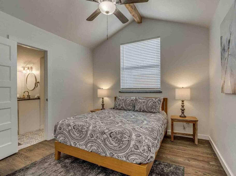 Luxury Modern 3br - Private Primary Suite! * Oklahoma City