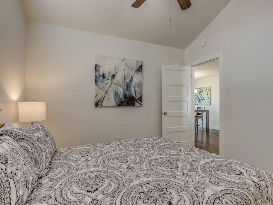 Holiday home Luxury Modern 3br - Private Primary Suite! Oklahoma City